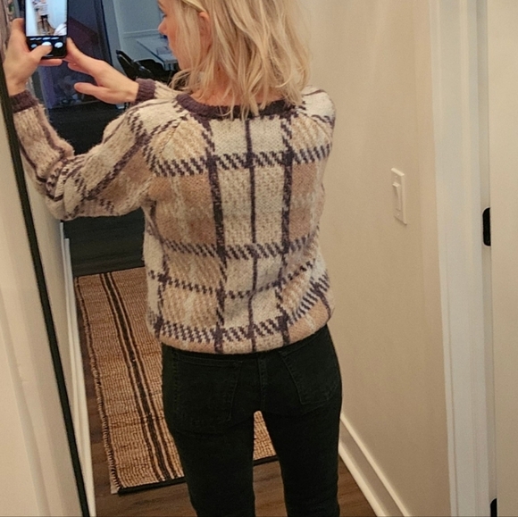 J.O.A Women's Tan Checkered Crewneck Mohair Wool Pullover Sweater SZ S - Picture 6 of 12